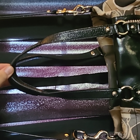 Coach Purse - Picture 4 of 13